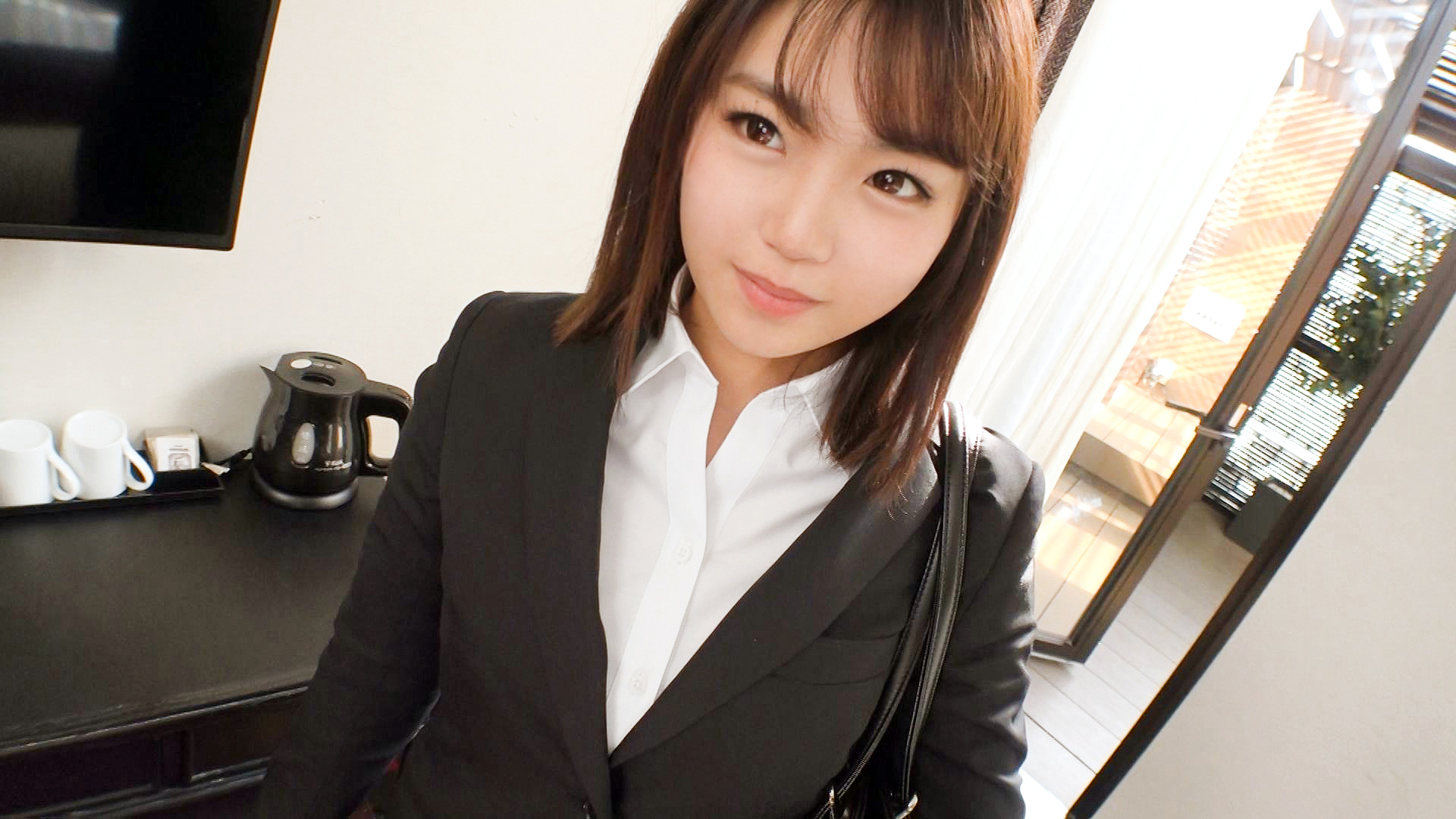 就活生に忍び寄るエロい影 アマれる君 アダルトテイストハンター 就活生に忍び寄るエロい影 アマれる君 アダルトテイストハンター
